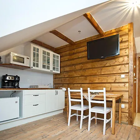 Bajkowy & Dwupoziomowy Krzesany 公寓